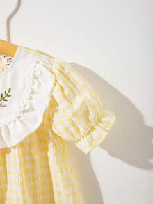 SHEIN Newborn Baby Girl Summer Versatile Simple Cute Round Neck Floral Embroidered Puff Sleeve Pale Yellow Plaid Dress Suitable For Outings And Parties - Yellow - View 7