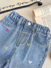SHEIN LMoss Kids 女嬰彩色愛心刺繡圖案藍色牛仔寬鬆錐形長褲 - 淺色水洗藍 - 查看 3