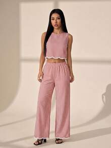 SHEIN PETITE Bộ 2 món áo tank top cổ tròn họa tiết kẻ caro và quần lưng thun cho nữ, viền ren, thiết kế phối màu tương phản, kẻ caro đen trắng, vải crepe không co giãn, bộ quần tây casual, trang phục mùa hè cho nữ, quần áo mùa hè, bộ đồ mùa hè nữ, phong cách thanh lịch trí thức, trang phục mùa xuân nữ, casual, tối giản, đi làm, phong cách Pháp cổ điển, bộ đồ đi biển, trang phục nghỉ hè, trang phục nghỉ dưỡng cho nữ - Đỏ - Xem 7