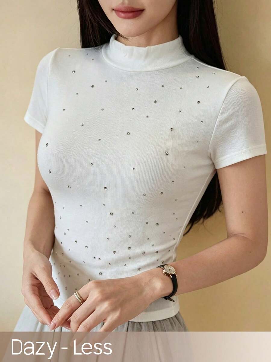 DAZY 新款秋冬水钻装饰修身女士吊带背心 - 白色 - 查看 1