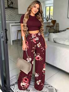Selianne Setelan 2 Potong Wanita Kasual Musim Panas Warna Polos, Terdiri dari Kaos Pendek dan Celana Motif Bunga - Burgundy - View 5