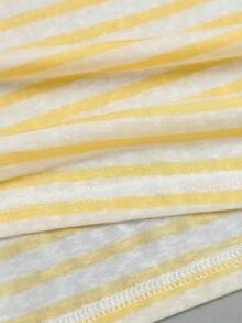 Sweetra Áo tank top T-shirt nữ phong cách nghỉ hè, lệch vai một bên, họa tiết sọc, cắt bất đối xứng, lưng xuyên thấu - Màu vàng - Xem 4