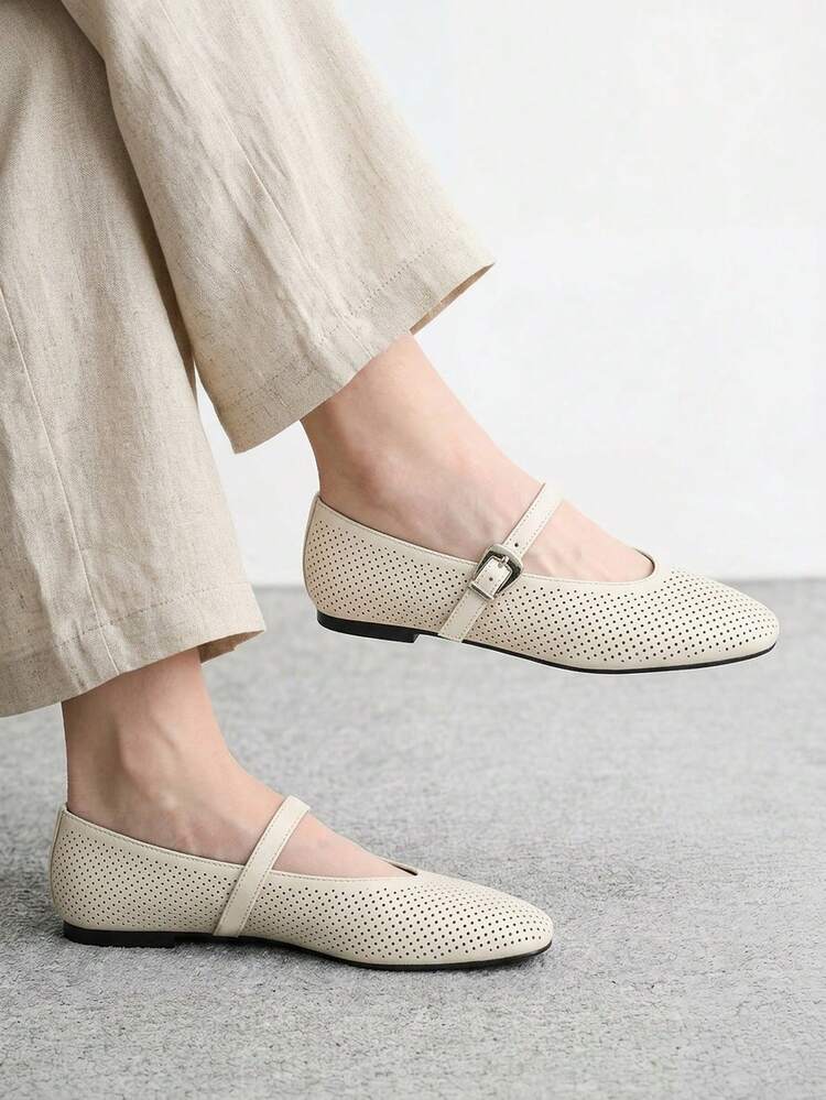 CUCCOO BIZCHIC Women's Flat Bottom Small Square Toe Apricot Word With Buckle Punching Breathable Comfortable Commuting To Work Shopping Mary Jane Women's Flat Shoes Women's Shoes