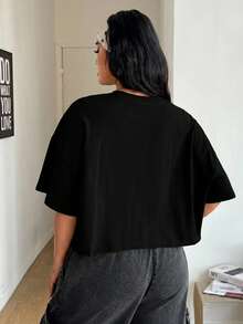 Coolane 女款大尺碼夏秋街頭風 Y2K 休閒純棉字母刺繡落肩寬鬆短袖圓領 T 恤 黑白配色 - 黑色 - 查看 6