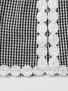 EMERY ROSE 2pcs Plus Size Casual Plaid Batwing Sleeve Shirt And Pants Set With Lace Trim, Suitable For Daily Wear, Retro Plaid 2-Piece Set, Summer Women Outfit, Beach Attire - Black and White - View 4