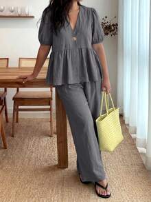 Enliva Conjunto de dos piezas para mujer talla grande con mangas abullonadas con volantes, top con cuello en V y pantalones con cintura elástica, para Body tipo manzana y redondeado - Gris - Ver 4