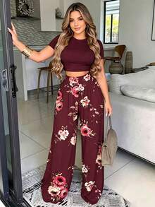 Selianne Setelan 2 Potong Wanita Kasual Musim Panas Warna Polos, Terdiri dari Kaos Pendek dan Celana Motif Bunga - Burgundy - View 3