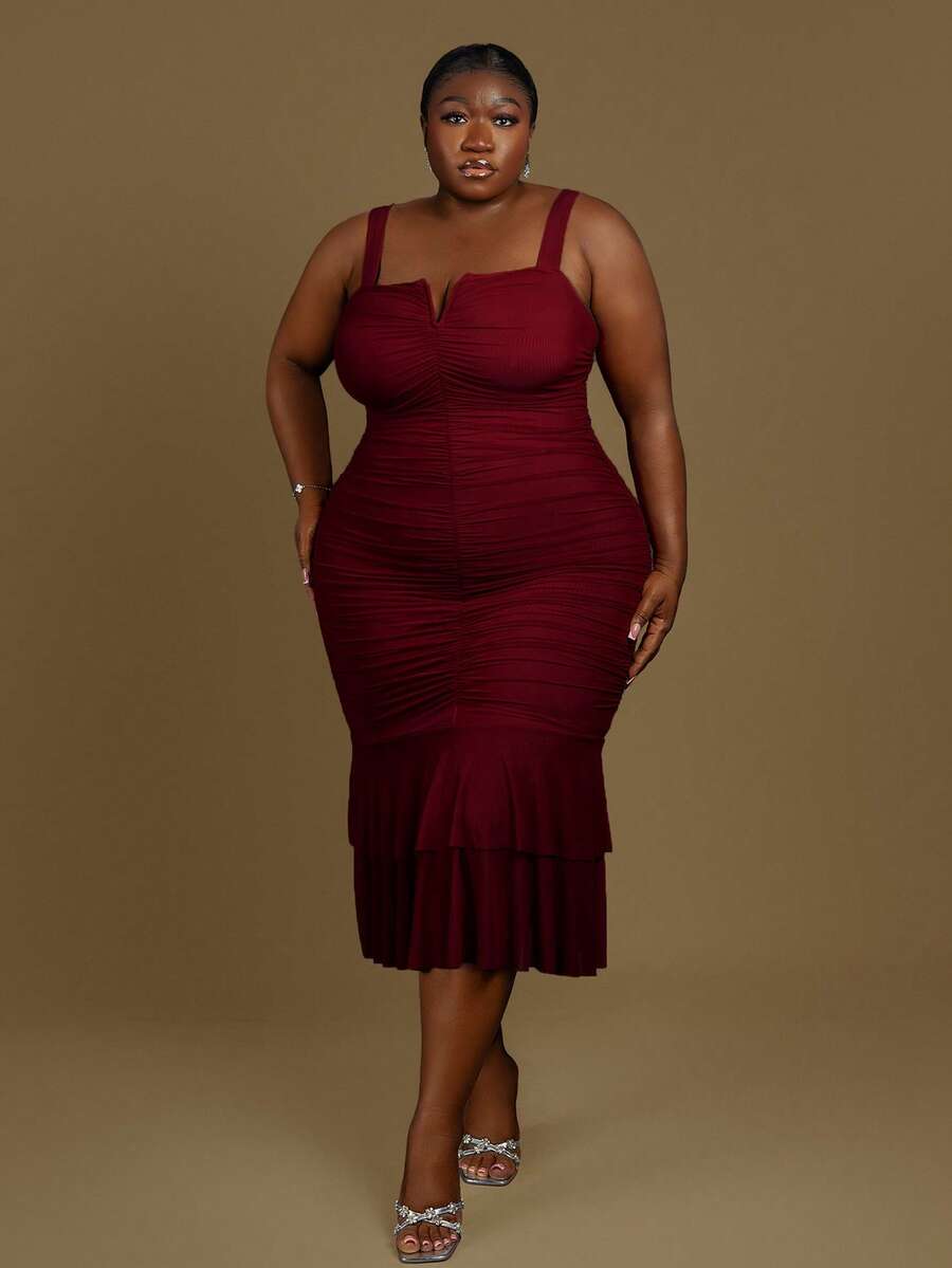 CurvyTilda Đầm bodycon midi nữ size lớn cổ chữ V, nhún bèo gấu váy, đầm dự tiệc đi chơi thanh lịch - Màu Đỏ Sâu - Xem 1