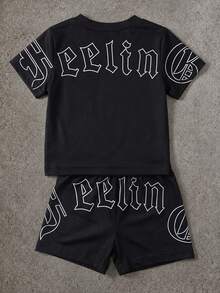 SHEIN Conjunto de 2 piezas para bebé niño, infante y niño pequeño, negro, casual de verano para escapada urbana, camiseta de punto con cuello redondo y manga corta con gráfico en inglés & pantalones cortos a juego, 6M-3T - Multicolor - Ver 2