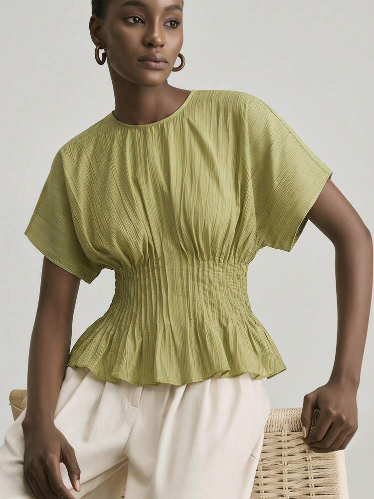 2026SS Summer New Women's Loose Fit Solid Color Military Green Blouse, Pleated Waist X-Shaped Top, Minimalist Elegant Urban Chic Design, Suitable For Outings, Vacations, Parties, Dates, Weddings, Office, School, Fashion Versatile Women's Shirt,All-Match Wardrobe,Pleated X-Shaped Design,Waist-Defining,Summer Top