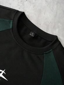 Manfinity Roghcode 男士黑色街頭風拼色圓領短袖寬鬆短版T恤，夏季城市度假休閒百搭，適合日常穿搭、旅行、攝影 - 彩色 - 查看 3
