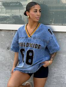 SAYEHFBABY 女款寬鬆休閒牛仔V領落肩數字圖案上衣 夏季 - 藍色 - 查看 1