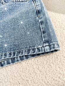Comfortcana Celana Pendek Denim Kasual Modis Wanita dengan Hiasan Rhinestone dan Saku - Light Wash - View 2