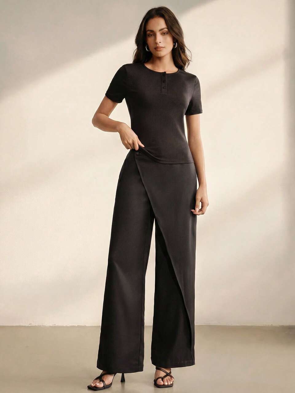 2pcs/Set Women's High Stretch Half-Open Collar Short Sleeve Top + Asymmetric Straight Leg Pants, Spring/Summer