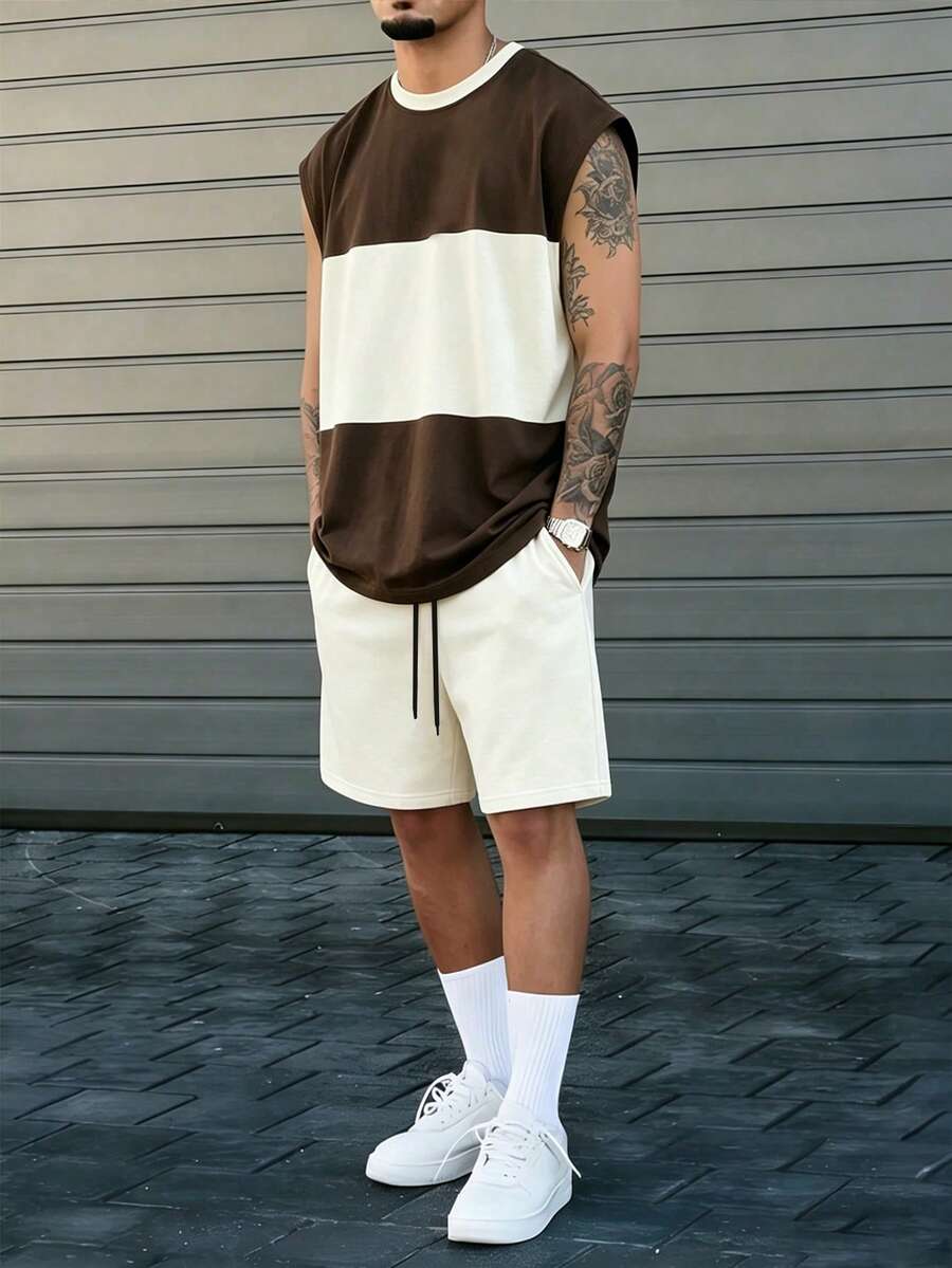 Manfinity Homme 男士背心套裝,落肩設計,男士對比色圓領休閒背心與抽繩腰短褲套裝,棕色與米色拼接男士背心套裝,復古風格,休閒日常,週末出遊,戶外活動,旅行探險,輕鬆工作環境或半正式場合,適合作為男朋友/丈夫的禮物,週年/生日派對,夏季假期,春季/夏季時尚男士背心套裝 - 彩色 - 查看 1