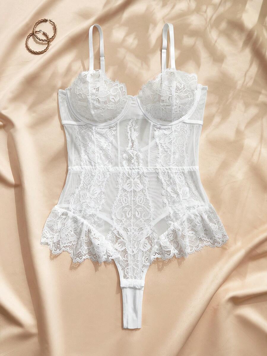 SHEIN Combinaison sexy à bretelles pour femme avec patchwork de dentelle florale et volants mode - Blanc - Voir 1