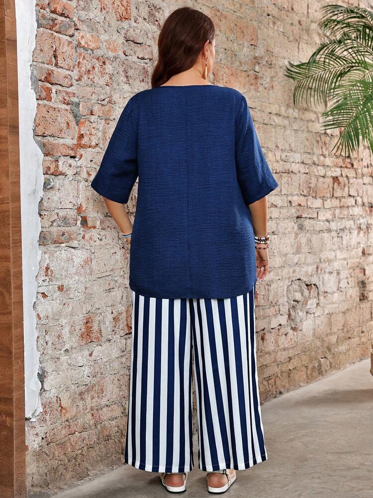 Plus Size Women's Solid Color Round Neck Short Sleeve Shirt And Striped Wide Leg Pants Casual 2-Piece Set