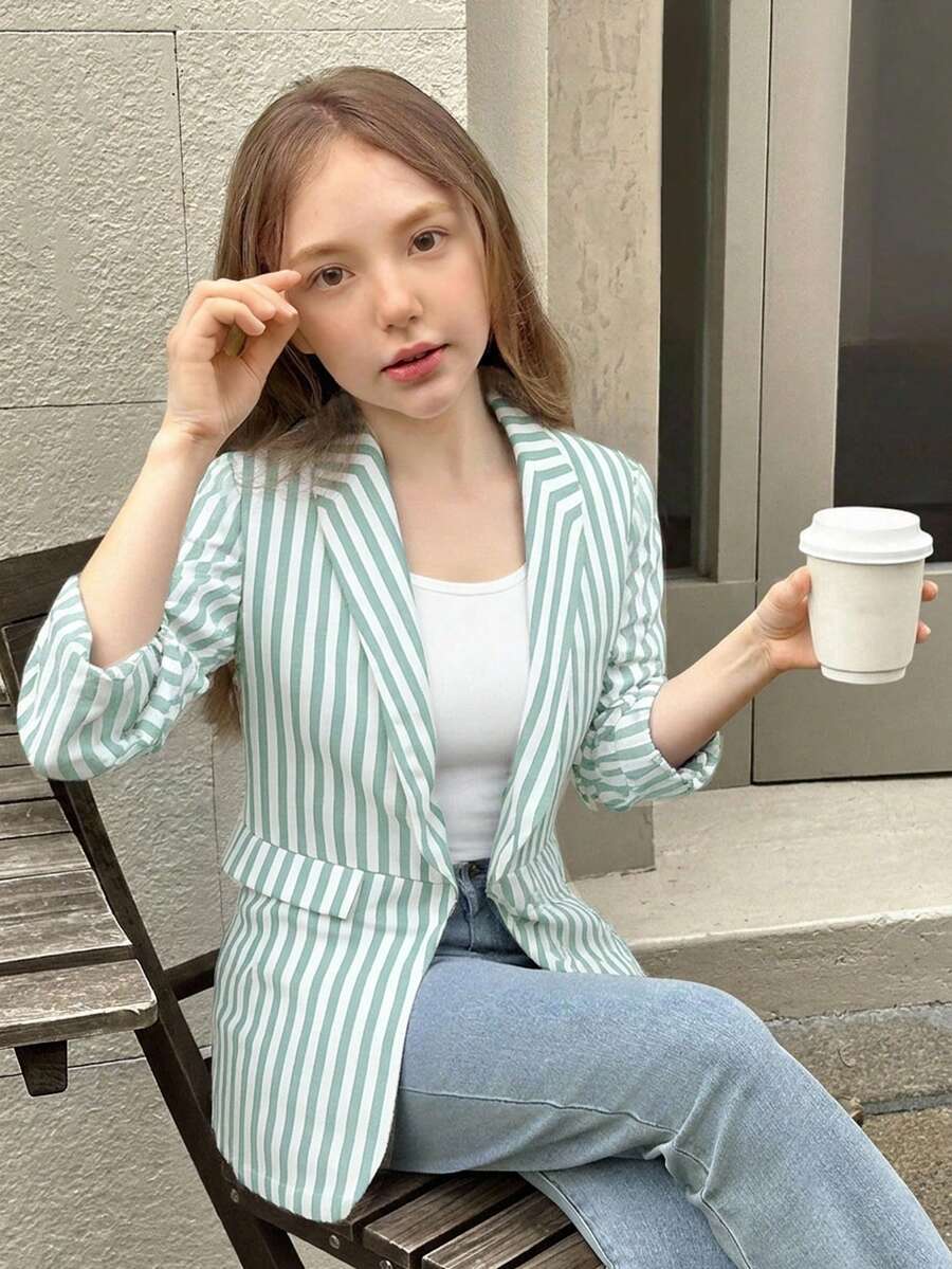 SHEIN 青少年女孩優雅休閒時尚綠白條紋亞麻披肩領抽褶七分袖西裝外套 條紋西裝外套外套,適合日常穿著,適用於秋冬/春季 - 綠色 - 查看 1