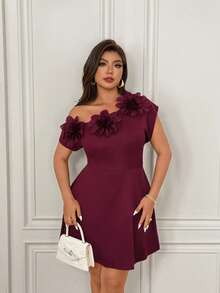 Femmeverse Vestido corto de mujer talla grande de unicolor con decoración floral y diseño de hombros fruncidos - Burdeos - Ver 4
