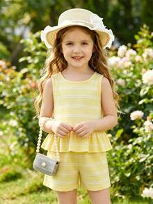 SHEIN Elladie kids 女童條紋針織無袖上衣短褲2件套，夏季家庭度假度假風黃色荷葉邊休閒校服套裝 - 黃色 - 查看 9
