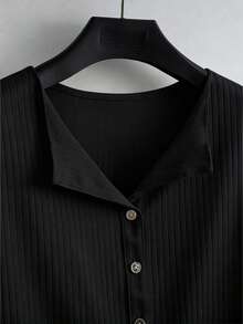 Franclia Spring/Summer New Button Decor Hem Slit Ruffle Hem Short Sleeve T-Shirt - Black - View 5