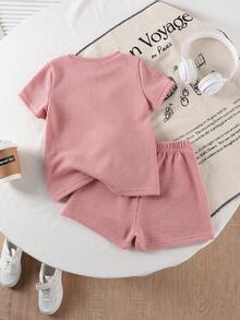 SHEIN Genkimix Kids 女童淺粉色極簡短袖套裝，舒適溫柔可愛，適合日常穿著、家庭度假，春夏季 - 西瓜粉 - 查看 4
