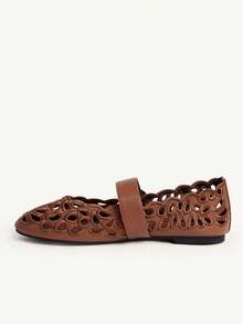 CUCCOO CHICEST Women's Hollow Embroidery, Buckle, Comfortable Flat Shoes Fall Shoes - Brown - View 6