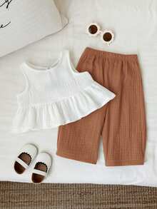 SHEIN Set de 2 piezas de camiseta de tirantes y pantalones de cintura elástica con decoración de lazo, estilo casual y dulce para bebé niña en verano - Marrón - Ver 2