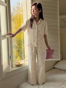 DAZY 青少年女孩愛心印花對比飾邊居家服套裝，適合秋冬春夏 - 杏色 - 查看 3