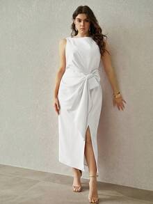 MOTF PREMIUM PLUS SIZE WOMEN SLEEVELESS STRUCTURED LONG DRESS - White - View 6