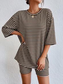 SHEIN Frenchy 女款夏季休閒條紋上衣與短褲兩件套 - 彩色 - 查看 3