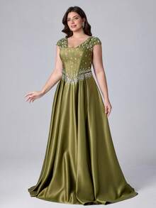 Aureia 大尺碼優雅奢華黃綠色亮片刺繡拼接婚紗禮服,緞面重工電腦亮片壓褶超大裙襬,適合所有正式場合的重工晚禮服 - 綠色 - 查看 7