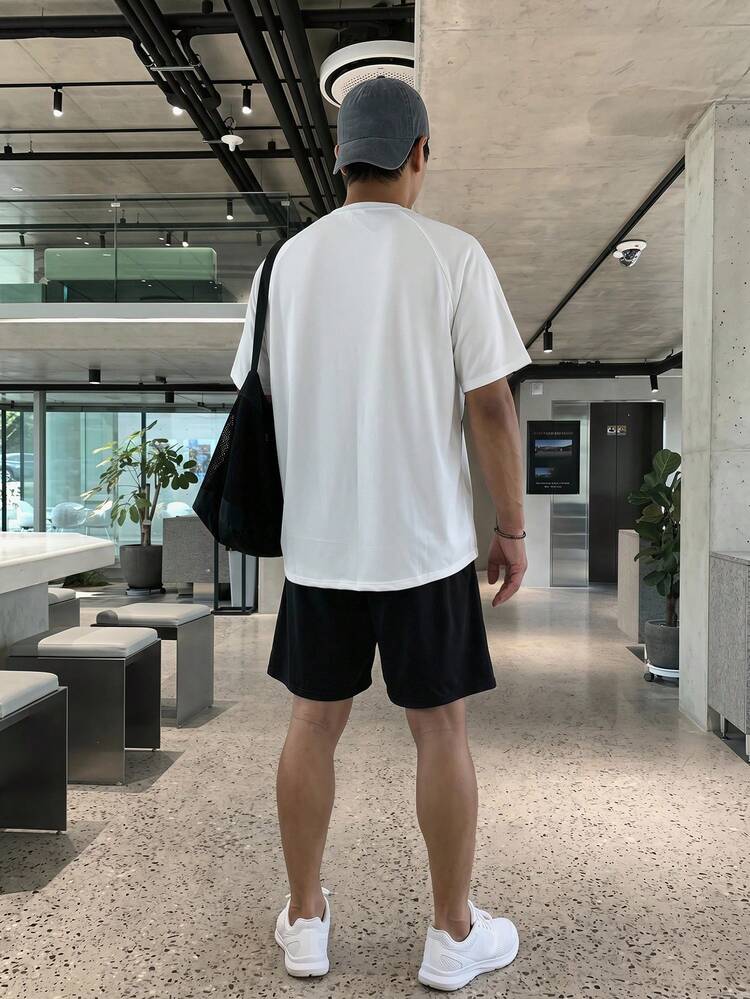 Black & White Contrast Letter Print Short Sleeve T-Shirt Paired With Shorts, Men's T-Shirt Set
