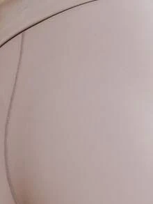 Nöista 女款素色高腰休閒健身短褲 - 灰色 - 查看 5