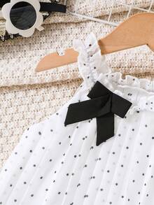 SHEIN Elladie kids 女童夏季褶皱波点荷叶边蝴蝶结装饰多层下摆无袖连衣裙，适合度假、休闲、日常穿着，时尚优雅。 - 白色 - 查看 11