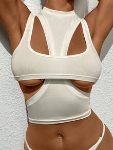 Zyxie Áo tank top nữ màu trắng thiết kế bất đối xứng khoét rỗng, phù hợp cho mùa hè, áo thun mùa hè, áo vest mùa hè, áo blouse mùa hè, quần áo nữ mùa hè, trang phục mùa hè, thời trang đường phố, lễ hội, áo nữ thường ngày, kỳ nghỉ, áo nữ đi du lịch, áo trắng, gợi cảm, áo thời trang, phong cách Y2K, áo Y2K - trắng - Xem 5
