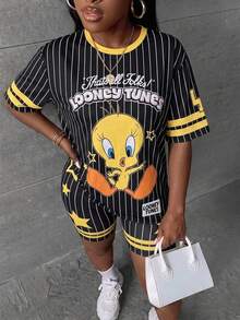 Slaydiva LOONEY TUNES X SHEIN 2026 大尺碼女款休閒街頭復古卡通圖案短袖T恤與短褲兩件套，網球風格，夏季 - 彩色 - 查看 1