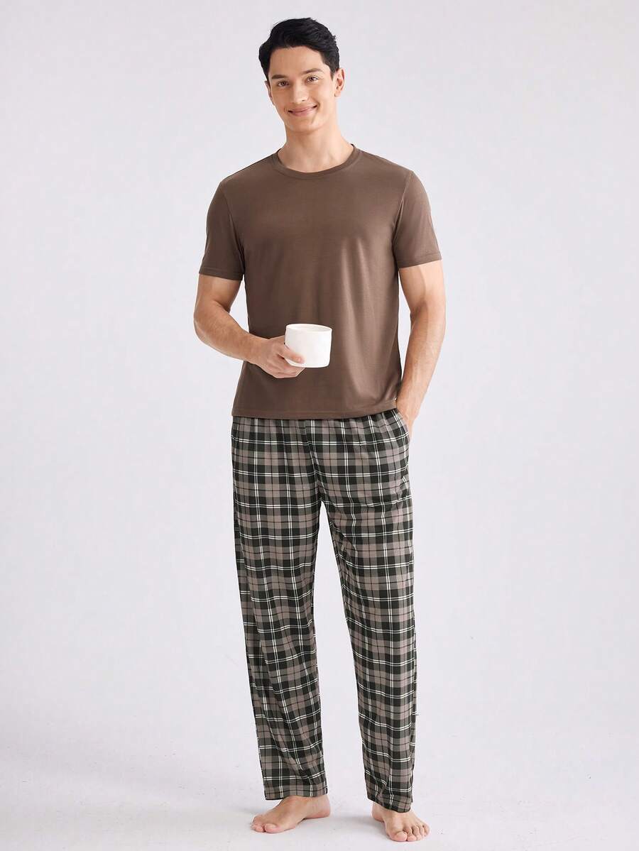 SHEIN Provexi 男士素色短袖上衣與格紋長褲睡衣套裝 - 咖啡棕 - 查看 1