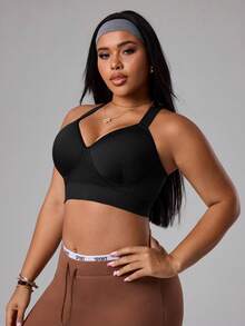 SHEIN Rhythm Era حمالة صدر رياضية ذات دعم عالي للمقاسات الكبيرة مع أكواب ثابتة، أشرطة قابلة للتعديل متقاطعة وإبزيم للخصر - الأسود - مشاهدة 5