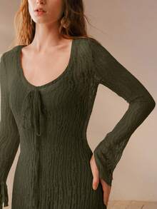 MOTF PREMIUM V-NECK TIE FRONT SHEER LONG DRESS - Army Green - View 3