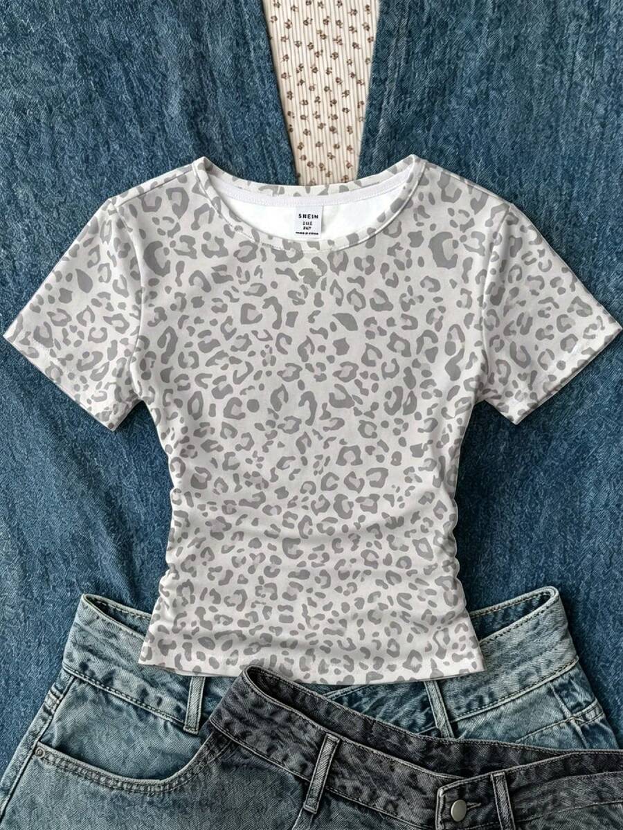 Tween Girls' Minimalist Round Neck Ruched Waist Fitted Short Sleeve T-Shirt, Versatile For Spring/Summer - Multicolor - View 1