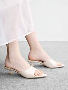 CUCCOO BIZCHIC 女款時尚高跟涼鞋，輕量版扣環漆皮，全球四季通勤優雅百搭，節慶戶外辦公日常多功能 - 米色 - 查看 5