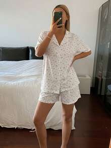 DAZY 2件組女款甜美碎花寬鬆短袖開襟上衣與直筒短褲睡衣套裝，夏季 - 白色 - 查看 6