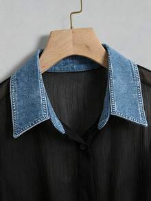 SHEIN LUNE Áo sơ mi nữ cổ bẻ tay raglan phối màu xanh, thắt nơ trước, thiết kế cúc, chất liệu bán xuyên thấu, phong cách tối giản thanh lịch lãng mạn, áo blouse trắng mặc đi làm, đi chơi, hẹn hò, du lịch mùa hè - màu đen - Xem 3