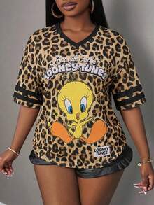 Slaydiva LOONEY TUNES X SHEIN 2026 大尺碼女款休閒街頭風復古卡通圖案V領網布短袖T恤，運動網球風，夏季 - 棕色 - 查看 5