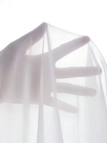 SHEIN Essnce Chemise-veste de protection solaire en mousseline blanche transparente pour femmes grandes tailles, style minimaliste, décontractée, ample, fraîche et confortable, pour le printemps/été, vêtement d'extérieur d'été, cache-maillot de plage, top blanc pour sorties - Blanc - View 6
