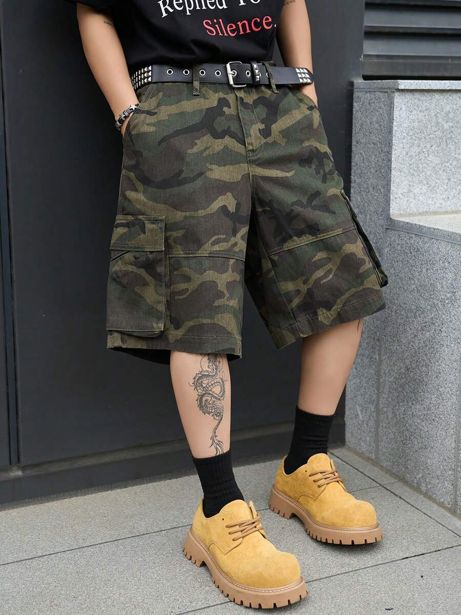 Manfinity EMRG 男士街頭風休閒多口袋迷彩牛仔工裝短褲 - 軍綠色 - 查看 1