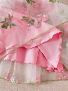 SHEIN Summer Newborn Baby Girl White Sleeveless Patchwork Bow Pink Flower Embroidered Mesh Dress - Pink - View 6