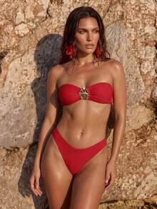 Anewsta Women's Summer Beach Solid Color 3D Metal Crab Buckle Decor Pleated Bandeau Top And Triangle Bottom Two-Piece Bikini Set - Red - View 5