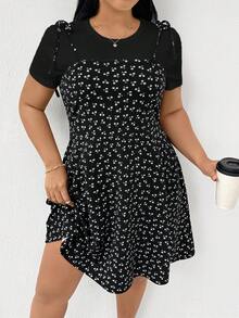 SHEIN Essnce 大尺碼女款春夏時尚休閒彈性舒適日常白色短袖T恤與黑色碎花印花細肩帶貼身短洋裝兩件套，夏季穿搭，曲線可愛套裝 - 黑色 - 查看 5